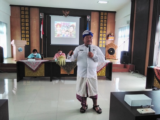 PENYULUHAN BAHAYA PENYALAHGUNAAN NARKOBA DI DESA TEGAL KERTHA