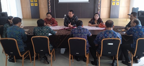 Rapat koordinasi Pemerintah Desa Tegal Kertha terkait penerimaan calon siswa baru Th. 2023